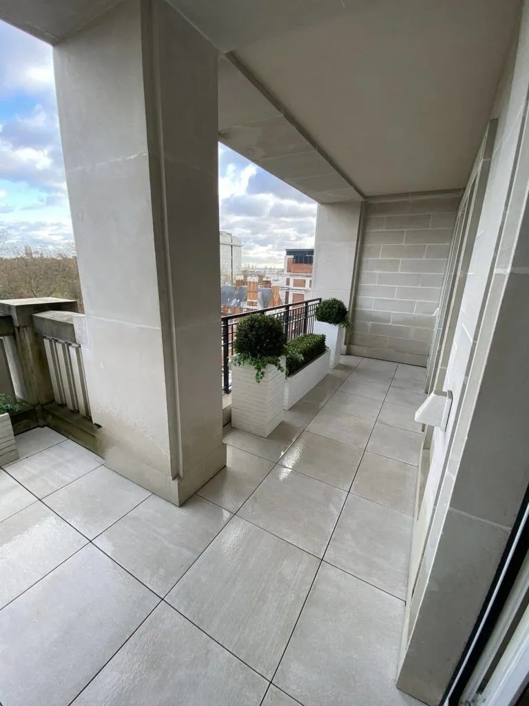 balcony-deep-cleaning-services-dubai balcony-deep-cleaning-services-dubai