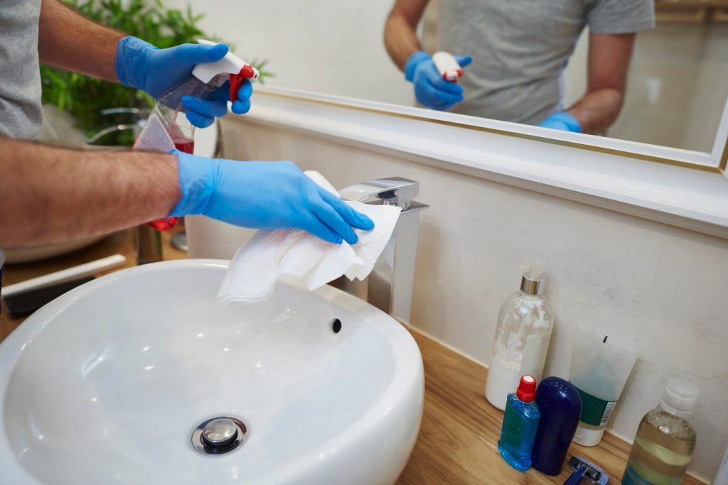 bathroom cleaners near me