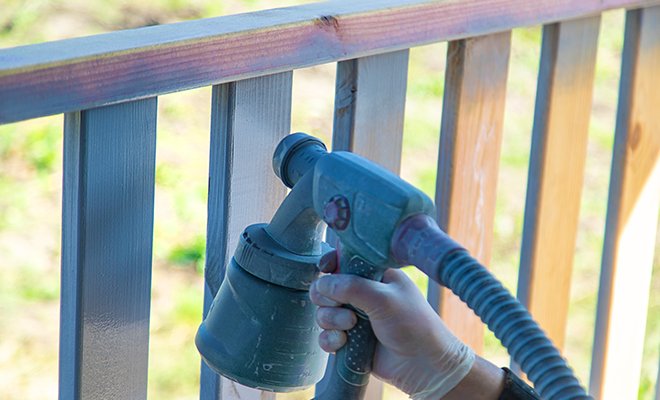paint-metal-fence-spray-painting paint-metal-fence-spray-painting